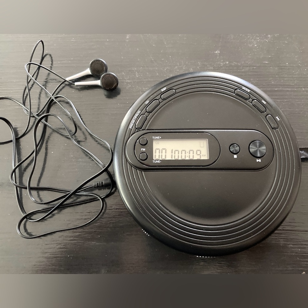 ONN Portable CD Player w/ FM Radio and Stereo Earbuds - Picture 4 of 11